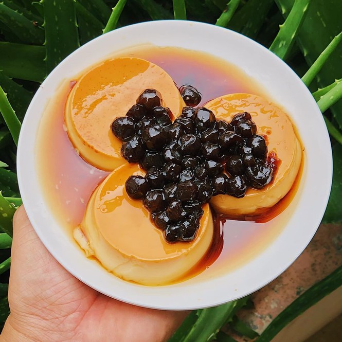 Sợ gì béo: Team cuồng flan và trà sữa mau bơi vào đây! - ảnh 1
