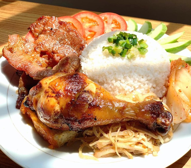 Ăn sập Sài Gòn: Cùng nhâm nhi thực đơn Á - Âu giá dễ chịu - ảnh 5