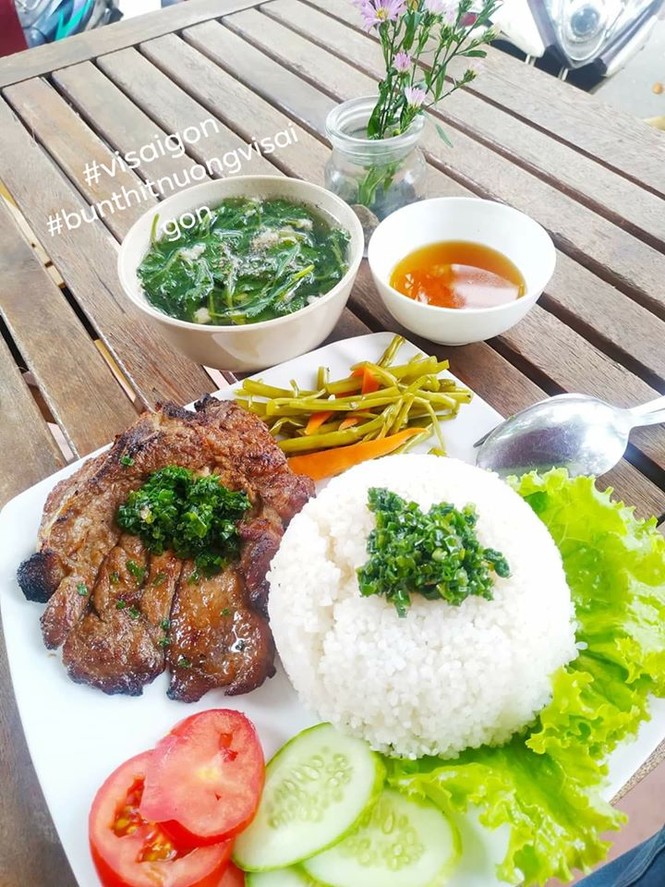 Ăn sập Sài Gòn: Bạn muốn thưởng thức những món ăn chuẩn vị Sài Gòn hay chuẩn vị Huế? - ảnh 2