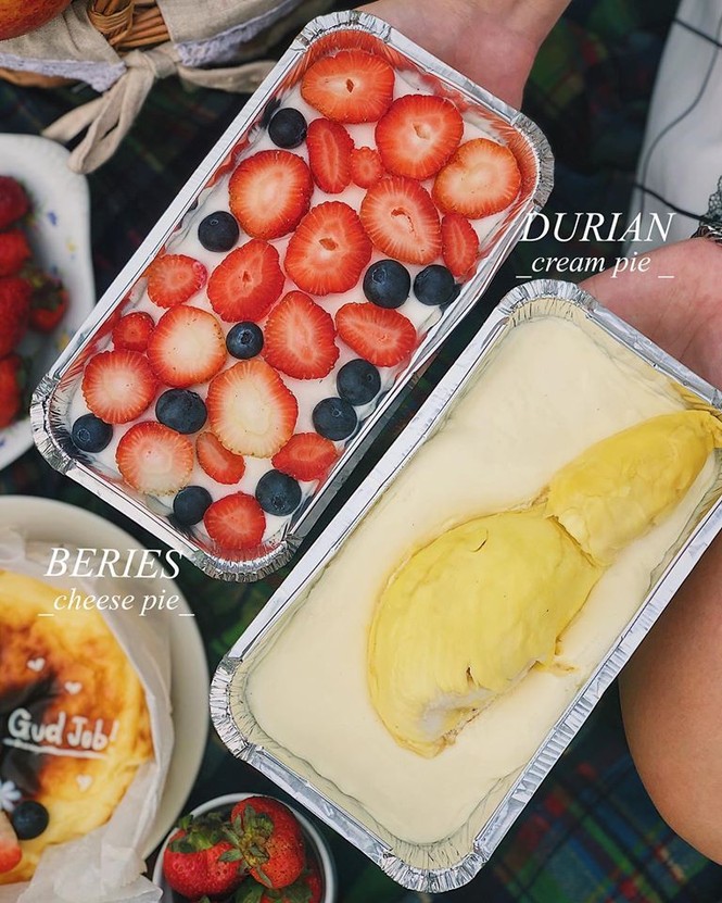 Đu đưa Sài Gòn: Ăn bánh “tăng cân” và uống trà thị phi, bạn nhé! - ảnh 1