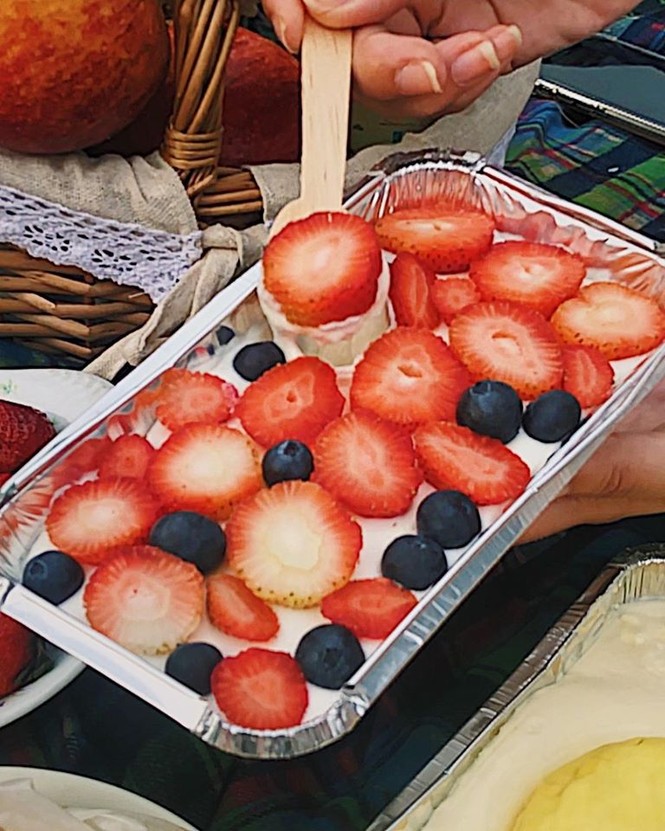 Đu đưa Sài Gòn: Ăn bánh “tăng cân” và uống trà thị phi, bạn nhé! - ảnh 4