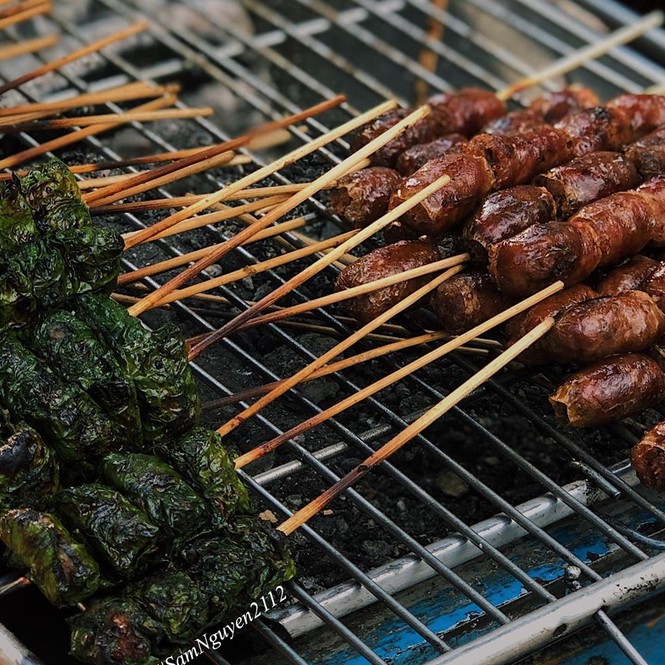Bánh bèo mâm với topping siêu xịn và bánh mì hồ lô - bò lá lốt lót dạ xế chiều - ảnh 11