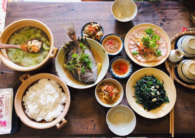 Cà phê vintage mô phỏng Hội An đẹp xinh hay cà phê trong “khu chung cư sống ảo điên đảo nhất Sài Gòn”? - ảnh 5