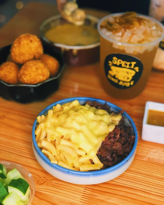 Món ngon Sài Gòn: Hải sản giá hạt dẻ và thực đơn phủ ngập cheese, bạn chọn đi! - ảnh 14