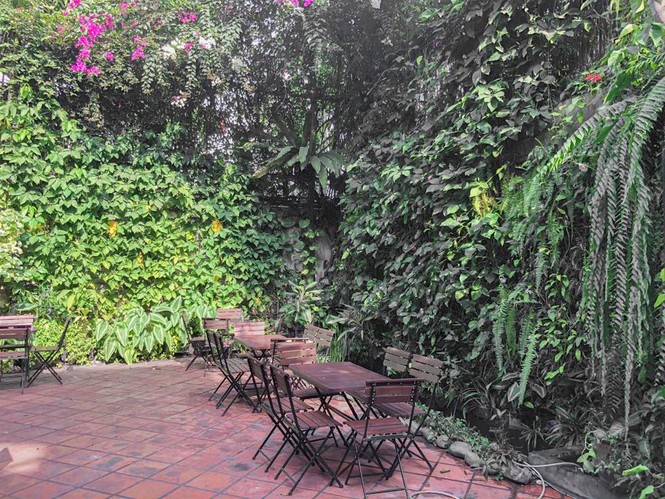 Những cửa tiệm mùa Hè xinh xắn, view đẹp, nước ngon - ảnh 7