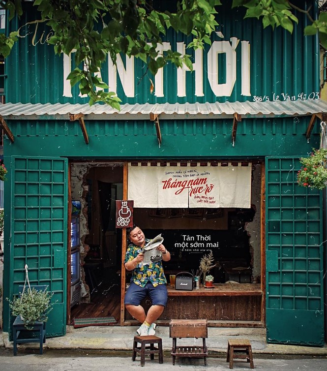 TP.HCM: Những cửa hiệu cà phê xưa, nơi bạn có thể cosplay thành Cô Ba Sài Gòn - ảnh 1