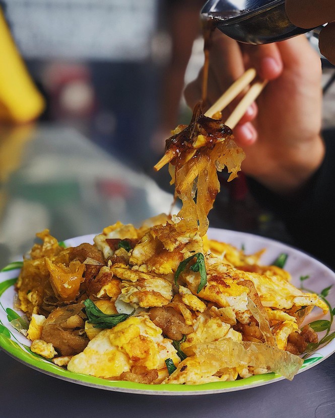 Bánh tráng chiên trứng độc đáo sánh đôi cùng flan màu mè nhất Sài Gòn - ảnh 3