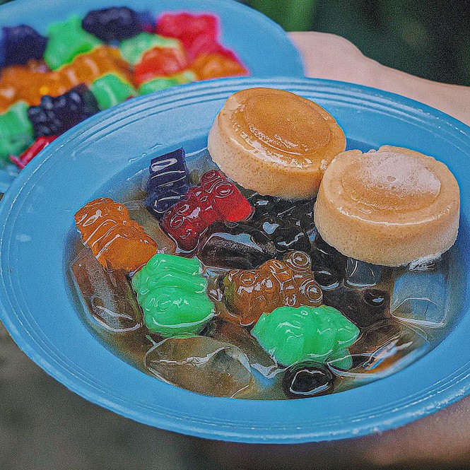 Bánh tráng chiên trứng độc đáo sánh đôi cùng flan màu mè nhất Sài Gòn - ảnh 6