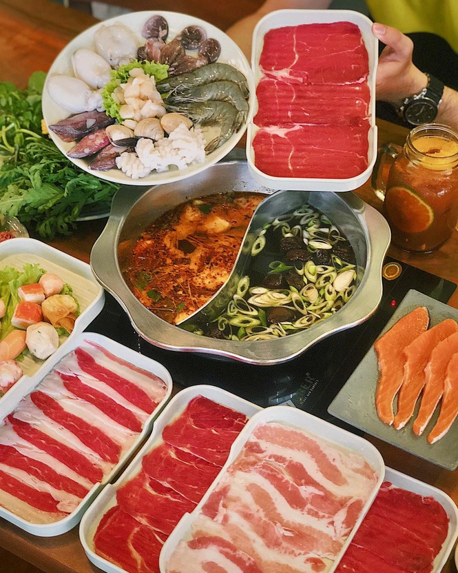Hẹn hò Sài Gòn: Ăn thả cửa cùng mẹt bún đậu tá lả và buffet lẩu ngon mê man - ảnh 5
