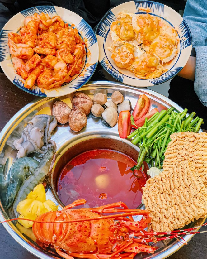 Gà cay phô mai và bò sốt trứng muối, bên nào… mập hơn? - ảnh 3