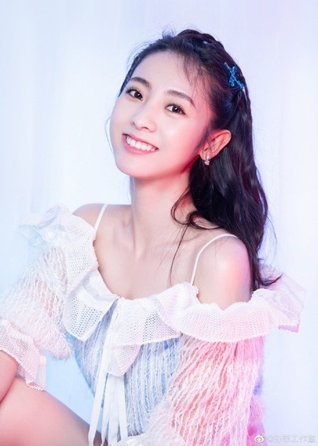 Ngoài Triệu Lộ Tư, còn những diễn viên nào chuyên vào vai đáng yêu trên màn ảnh Hoa ngữ? - ảnh 9