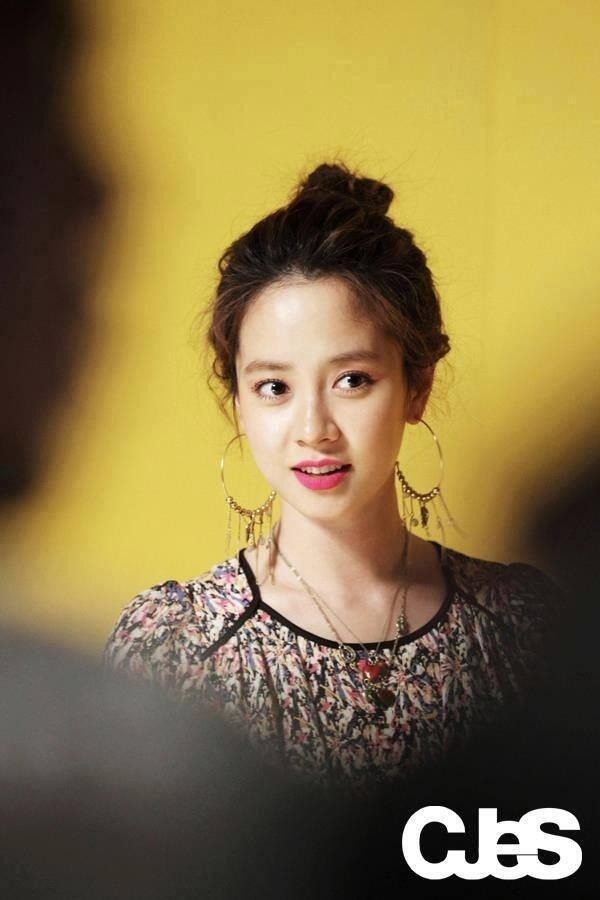 Trong thế giới fangirl: Mong Ji đã cho một cô gái nhỏ là tôi đây ước mơ và hy vọng - ảnh 1
