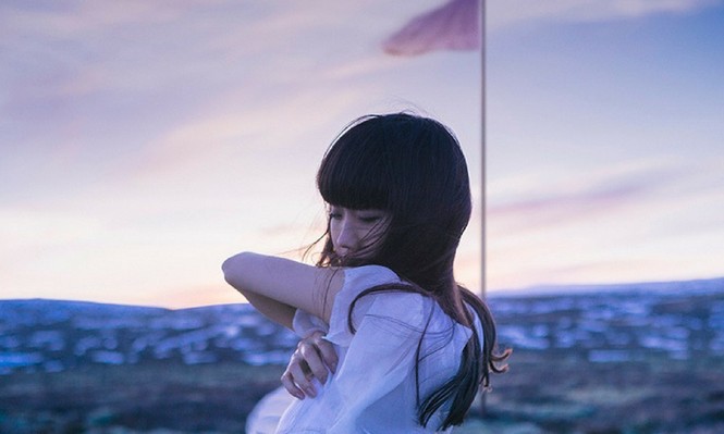 Trong thế giới fangirl: Aimer là một vì sao xa, rọi xuống thế giới mình những dịu dàng - ảnh 2