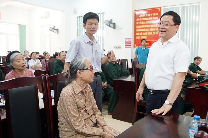 “Cuộc đời vẫn đẹp sao” ở những người mất gần 100% sức khoẻ - ảnh 2
