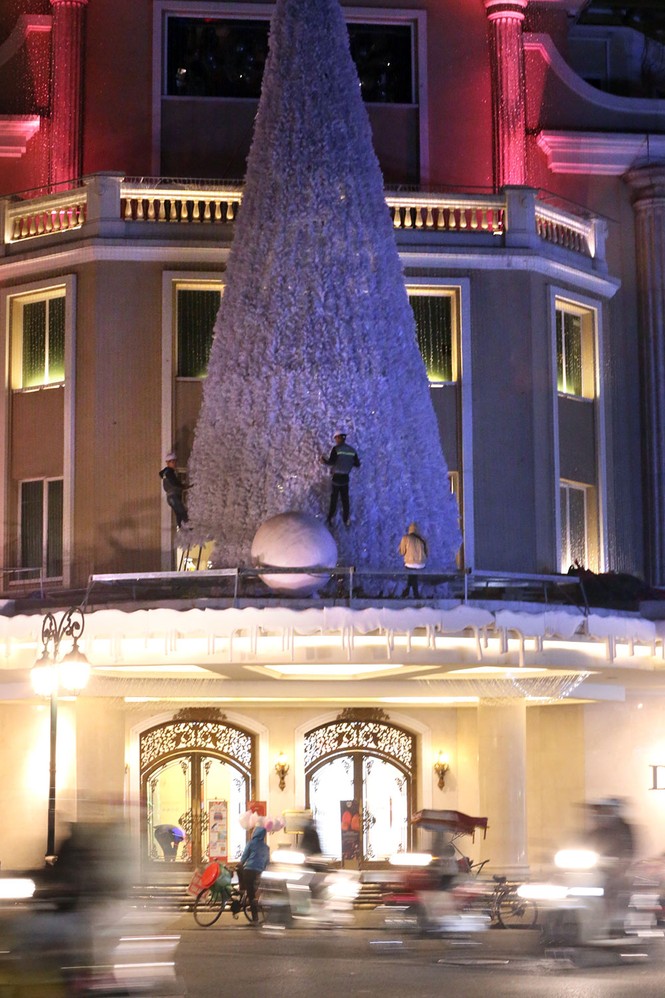 Khắp phố phường Hà Nội đã rạo rực trước mùa Noel - ảnh 5