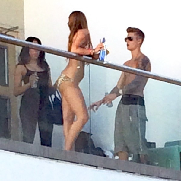 Justin Bieber hẹn hò gái lạ để 'trêu ngươi' Selena Gomez? - ảnh 6