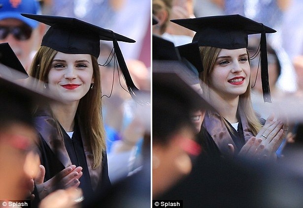 Emma Watson xinh đẹp, nổi bật trong lễ tốt nghiệp - ảnh 4