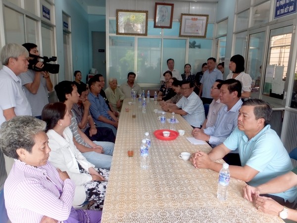Hỗ trợ khẩn cấp cho người dân vụ cháy 8 căn nhà ở Tiền Giang - ảnh 1