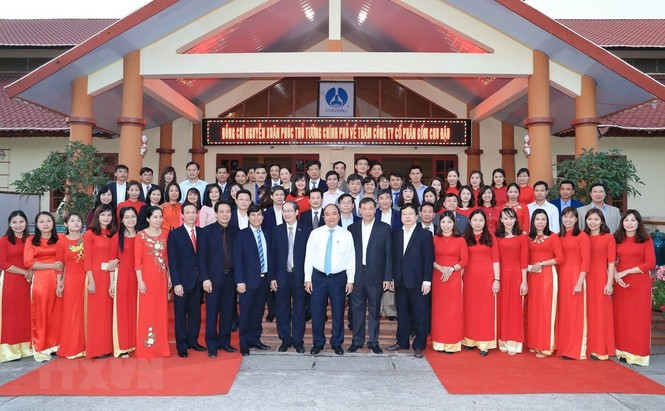 Thủ tướng đến thăm công ty cổ phần gốm Chu Đậu - ảnh 8