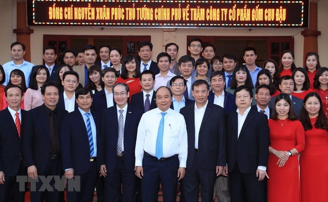Thủ tướng đến thăm công ty cổ phần gốm Chu Đậu - ảnh 9