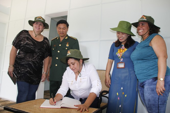 T.Ư Đoàn TNCS Cuba thăm Việt Nam - ảnh 12