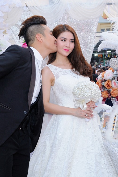 Khoảnh khắc đáng yêu tại lễ cưới Kha Ly, Thanh Duy ở quê - ảnh 3