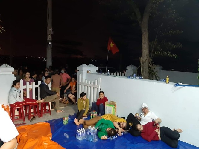 Dân vây dự án đòi sổ đỏ ở Quảng Nam: Ba bên vẫn tiếp tục đôi co - ảnh 1