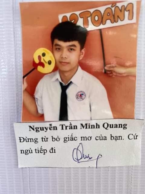 Làm kỷ yếu với loạt quotes chất ngất, đây chắc hẳn là hội học sinh “mặn” nhất vịnh Bắc Bộ! - ảnh 4