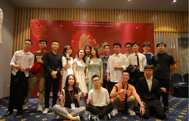Mãn nhãn với Fiesta A Cielo - Đêm hội