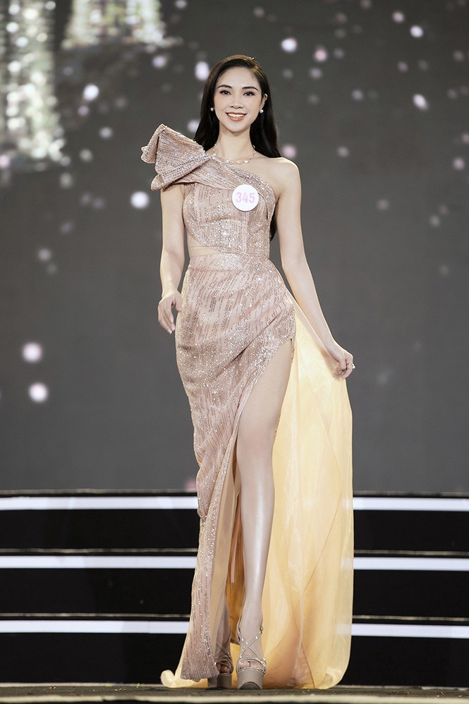 Sở hữu nhiều người đẹp sáng giá, miền Trung liệu có thêm một Hoa Hậu Việt Nam sau Tiểu Vy? - ảnh 2