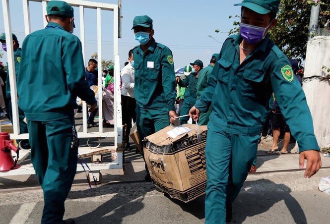 Trấn Thành lên tiếng về những hình ảnh người chiến sĩ: