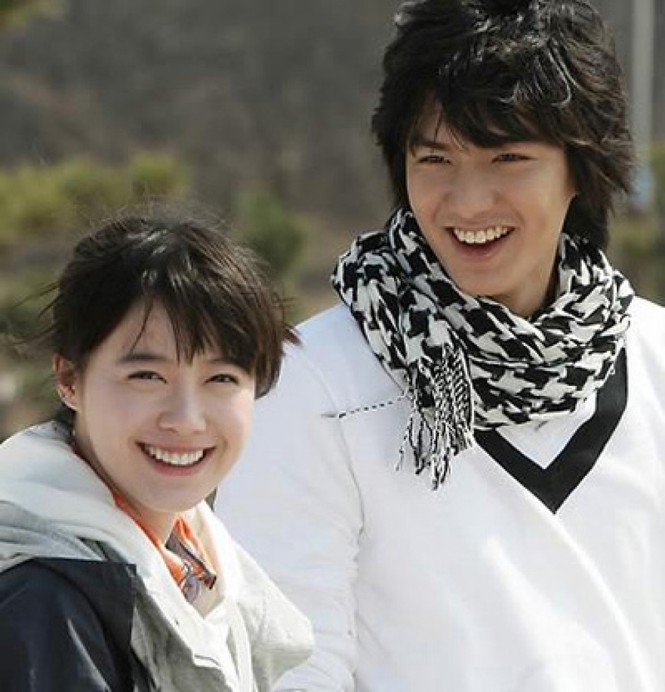Lee Min Ho: nhìn lại những bạn diễn nữ đình đám từng đóng chung - ảnh 1