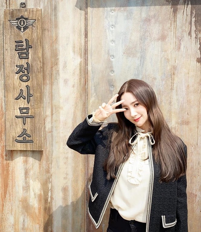 Sao Hàn 24H: Joy cùng Seolhyun diện đồ menswear - ảnh 3