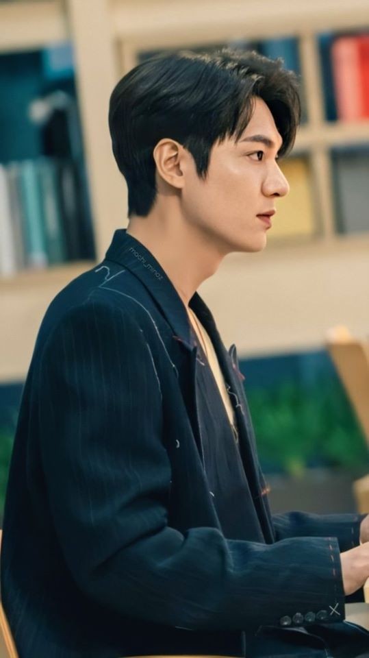 Lee Min Ho khiến Kim Go Eun xao xuyến vì chiếc mũi cực phẩm - ảnh 2