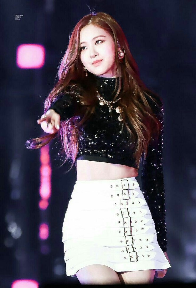 Đây chính là trang phục diễn được Blink thả tim nhiều nhất cho BLACKPINK vì đẹp đồng đều - ảnh 4