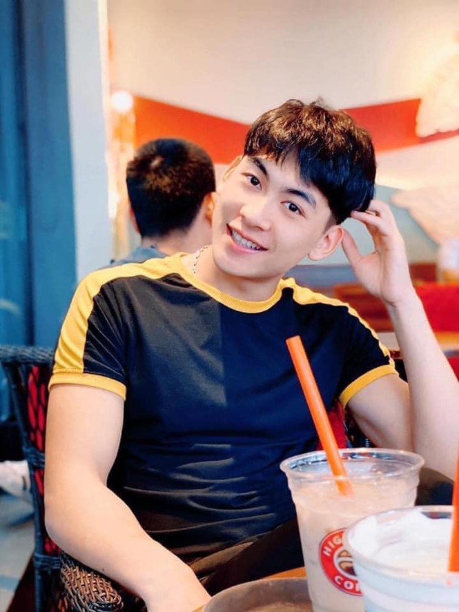 Phùng Thế Văn: “Một khi đã trót yêu, mọi tiêu chí mình đưa ra đều vô nghĩa cả” - ảnh 7