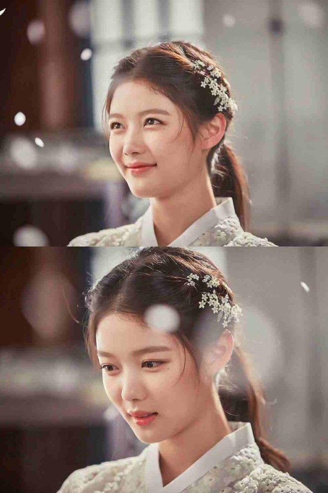 Kim Yoo Jung: Ấu thơ thành công nhưng đâu có ngờ trưởng thành thất bại? - ảnh 2