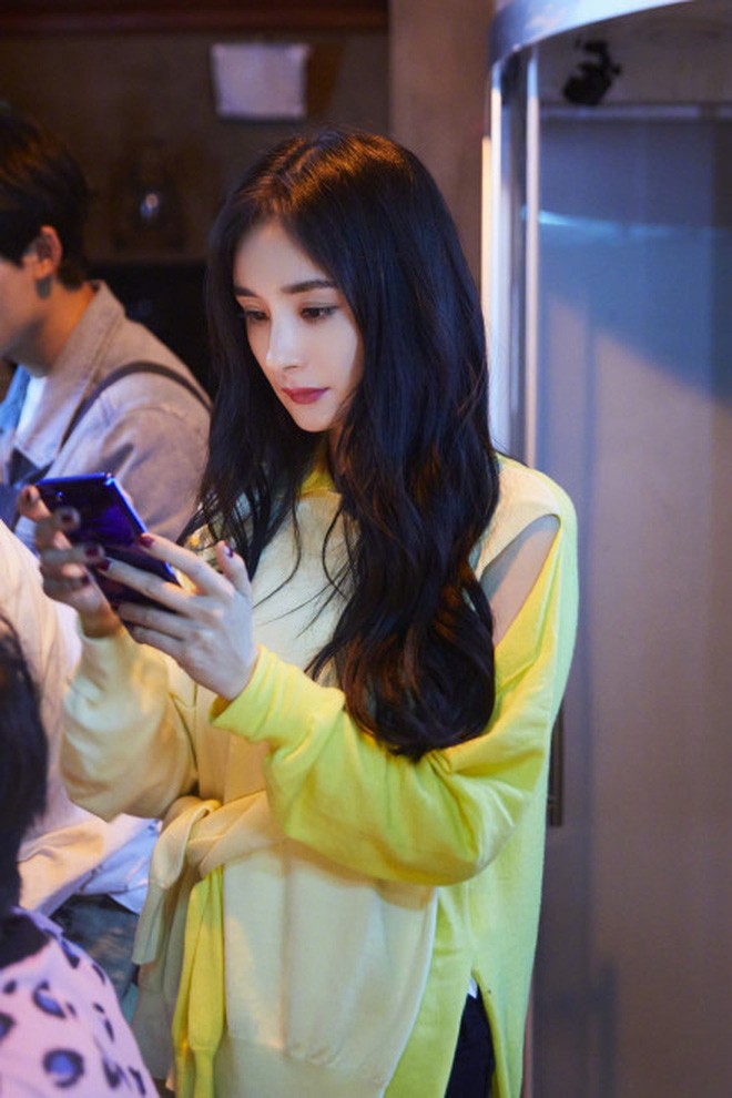 Càng chỉnh sửa ảnh nhiều, Lưu Diệc Phi và Dương Mịch càng gây thất vọng khi lên truyền hình - ảnh 5