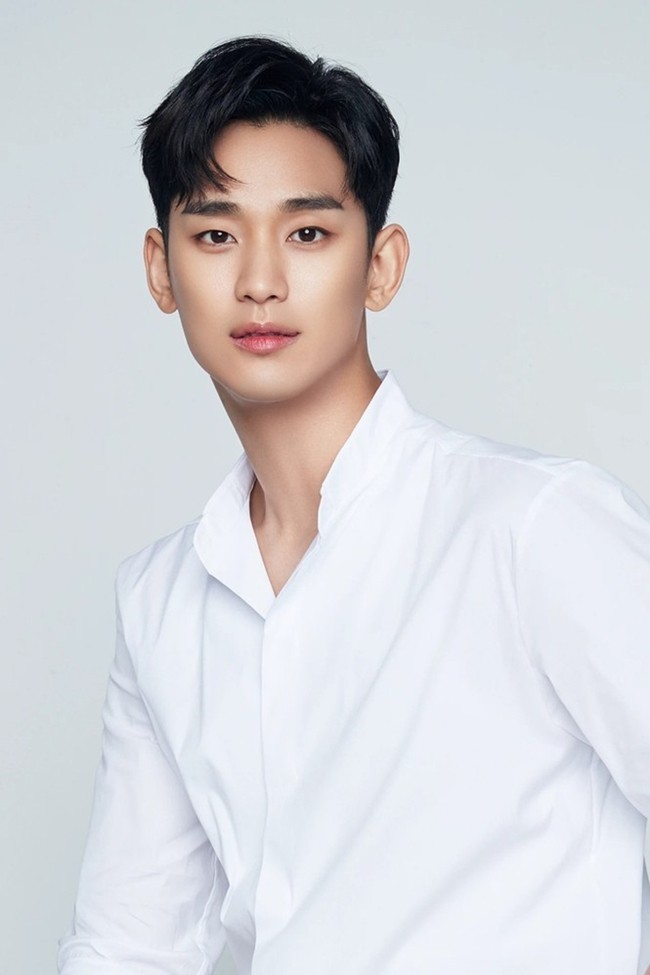 Vì kém kỹ năng này mà mỹ nam Kim Soo Hyun bị than phiền “Mặt đẹp mà không biết xài” - ảnh 1