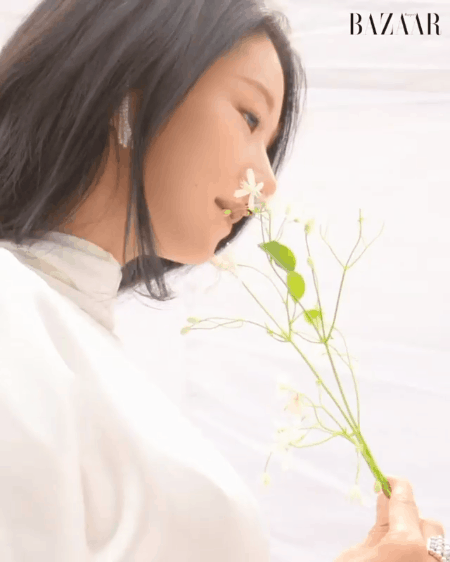 Đụng hàng váy Chanel kén dáng với Seo Ye Ji nhưng Tăng Thanh Hà chẳng hề kém cạnh - ảnh 4