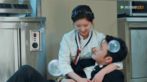 Chỉ một tình tiết này là đủ để phim mới của Triệu Lộ Tư bị bảo “ngớ ngẩn vô địch” - ảnh 3