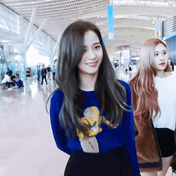 Quả không hổ danh là idol xinh như Hoa hậu, Jisoo đẹp đến mức đèn flash không thể dìm hàng - ảnh 6