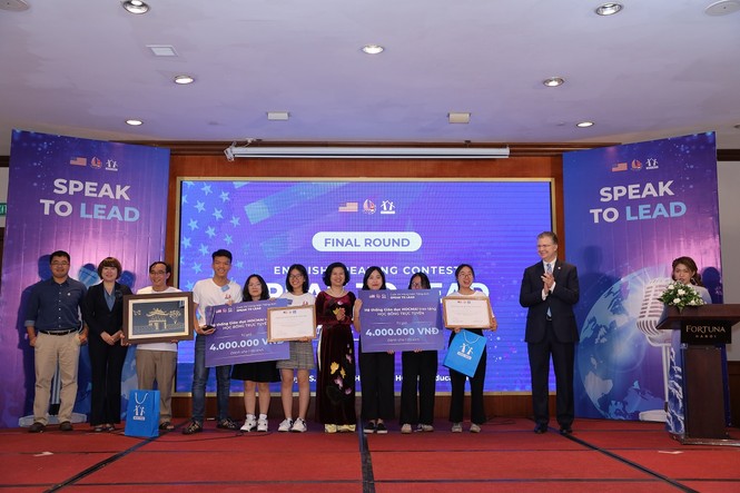 Teen An Giang bất ngờ giành giải nhất cuộc thi hùng biện tiếng Anh “Speak to Lead 2020” - ảnh 3