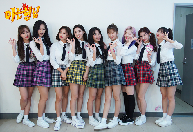 Nhóm nữ nào cũng mặc đồng phục lên “Knowing Bros” nhưng BLACKPINK đẳng cấp nhất - ảnh 6