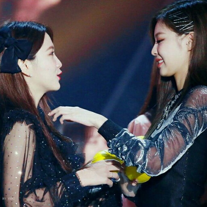 Yeri có đang bị oan khi mang tiếng là “chuyên gia sao chép”: Từ Taeyeon, IU và giờ là Jennie? - ảnh 5