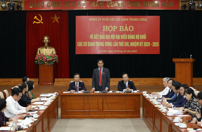 58 Uỷ viên Trung ương dự Đại hội Đảng bộ Khối các cơ quan trung ương - ảnh 1