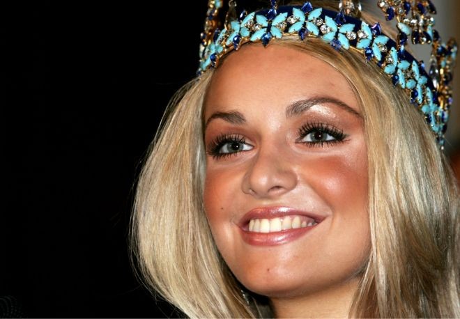 Những giây phút đăng quang đáng nhớ nhất của Miss World - ảnh 10