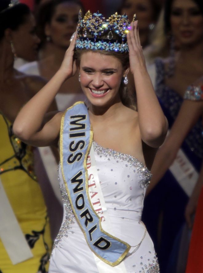 Những giây phút đăng quang đáng nhớ nhất của Miss World - ảnh 6