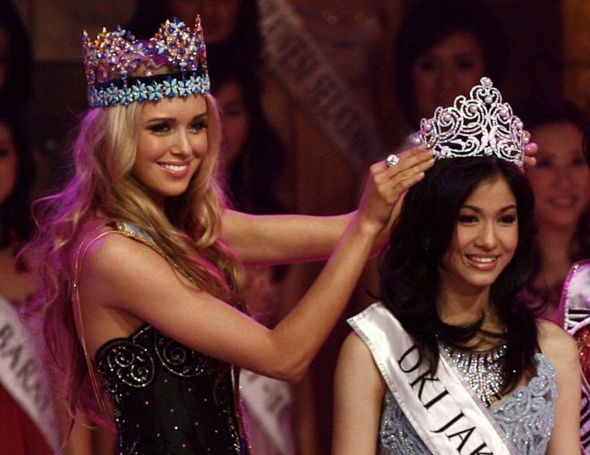 Những giây phút đăng quang đáng nhớ nhất của Miss World - ảnh 8