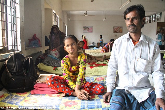 Kỳ lạ cô bé 'người cây' ở Bangladesh - ảnh 5